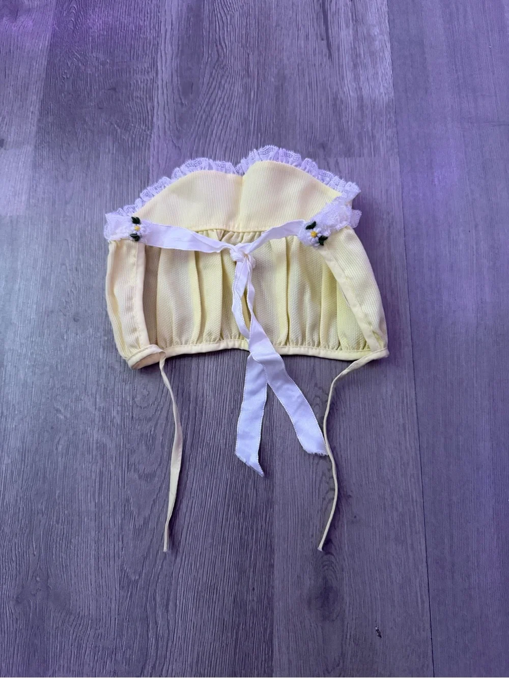 Vintage soft yellow